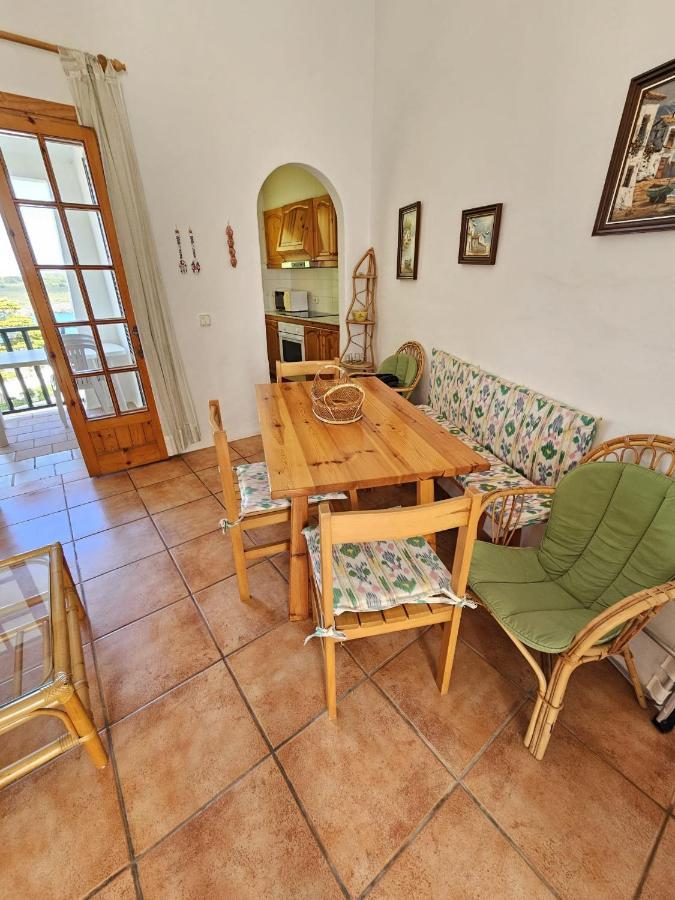Precioso Apartamento En Primera Linea De Mar Son Parc Bagian luar foto